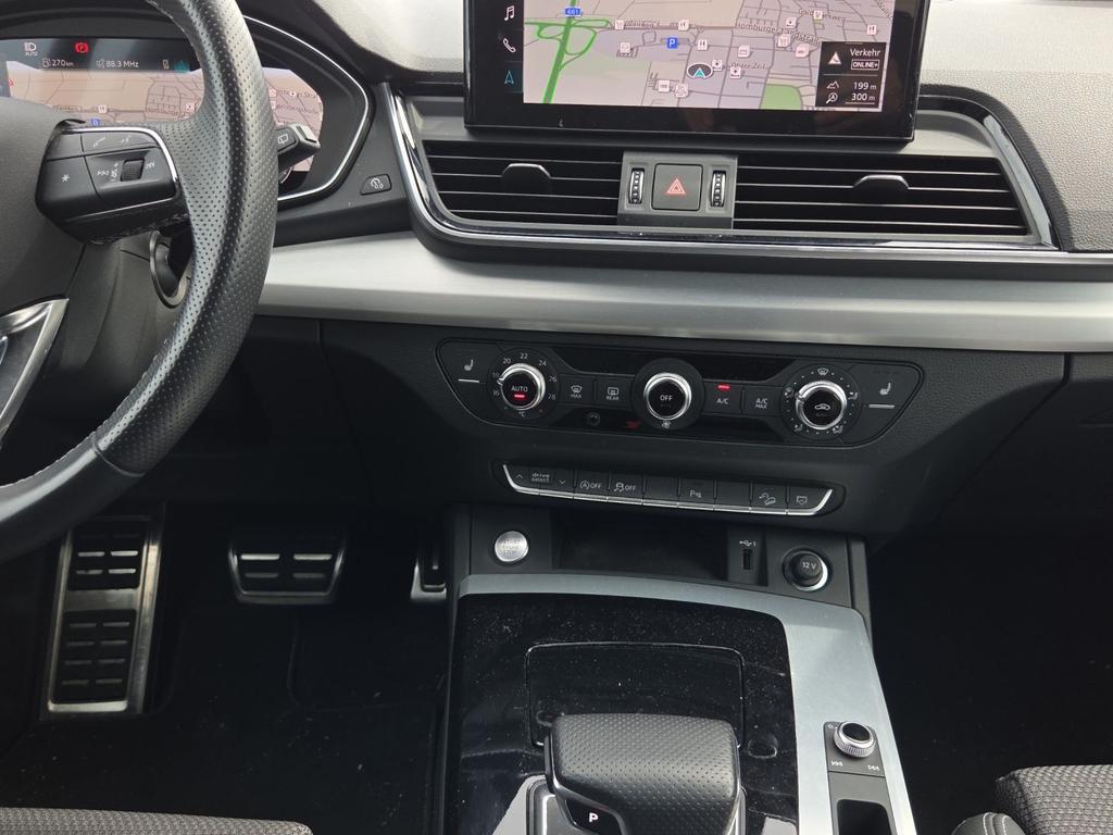 Audi Q5 2024 г. Чёрный, пробег 37540 км