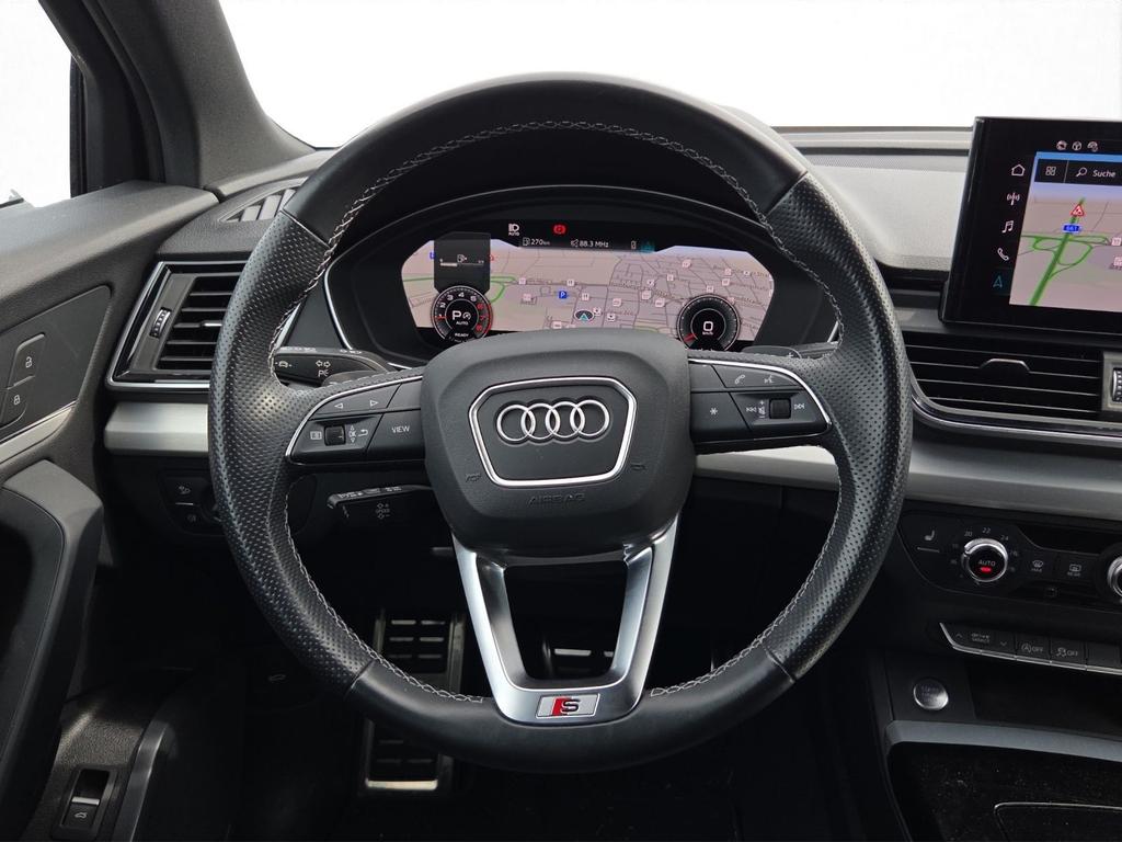 Audi Q5 2024 г. Чёрный, пробег 37540 км