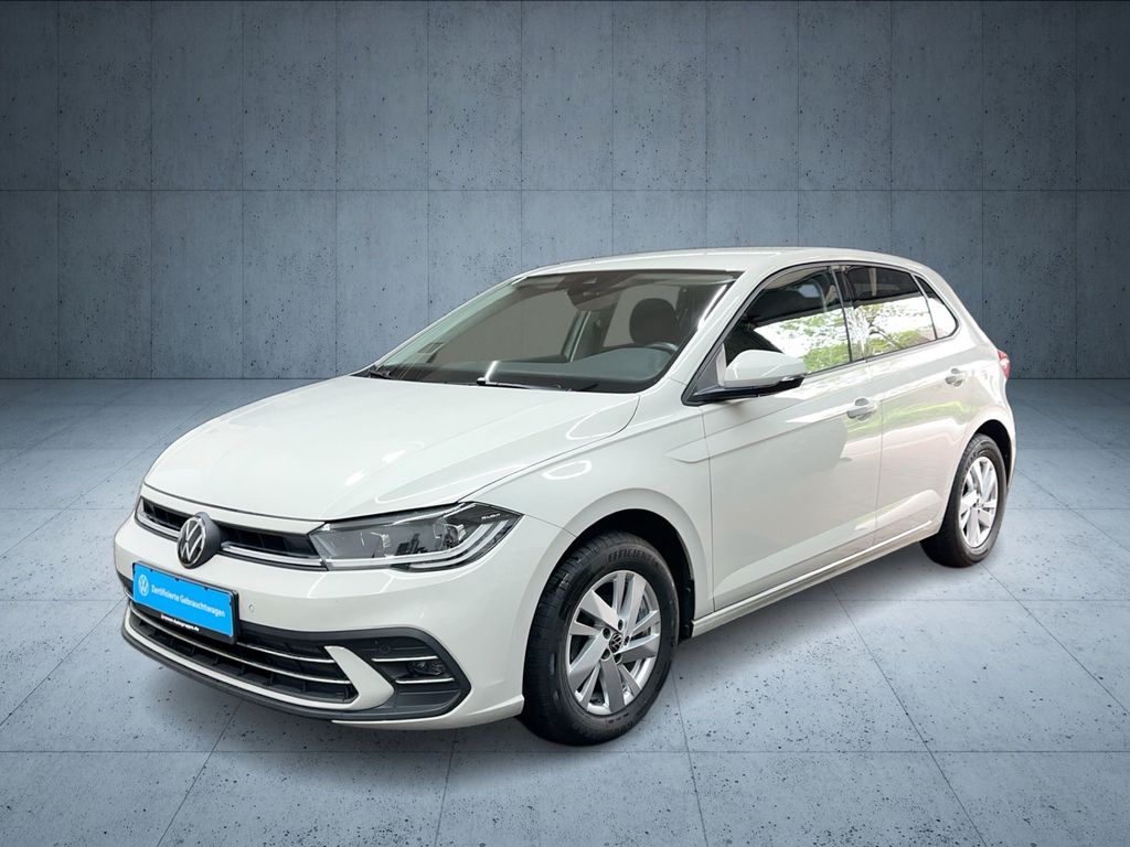 Volkswagen Polo 2024 г. Серый, пробег 35095 км