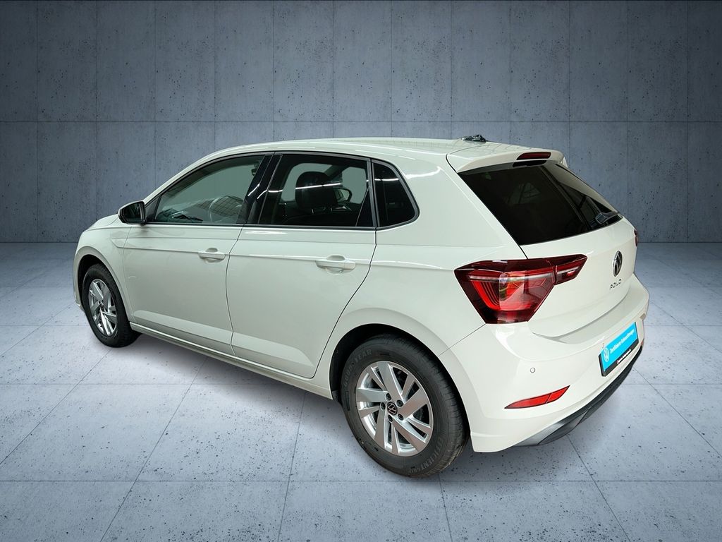 Volkswagen Polo 2024 г. Серый, пробег 35095 км