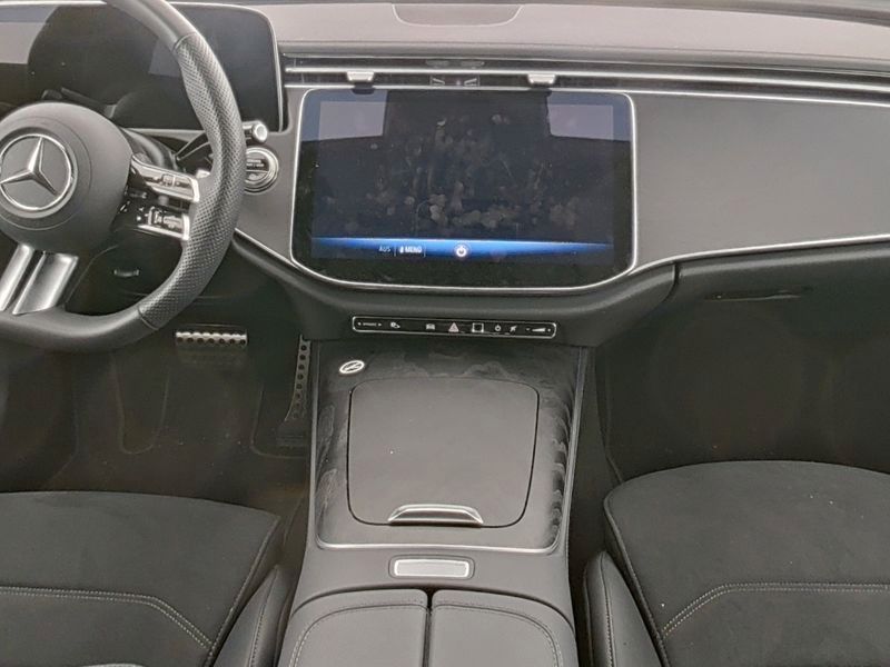 Mercedes-Benz E 220 2025 г. Серый, пробег 28200 км