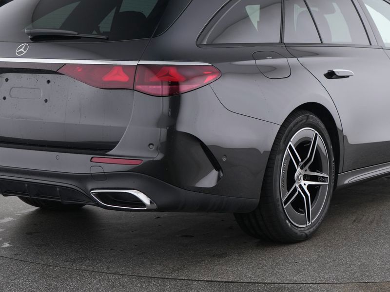 Mercedes-Benz E 220 2025 г. Серый, пробег 28200 км