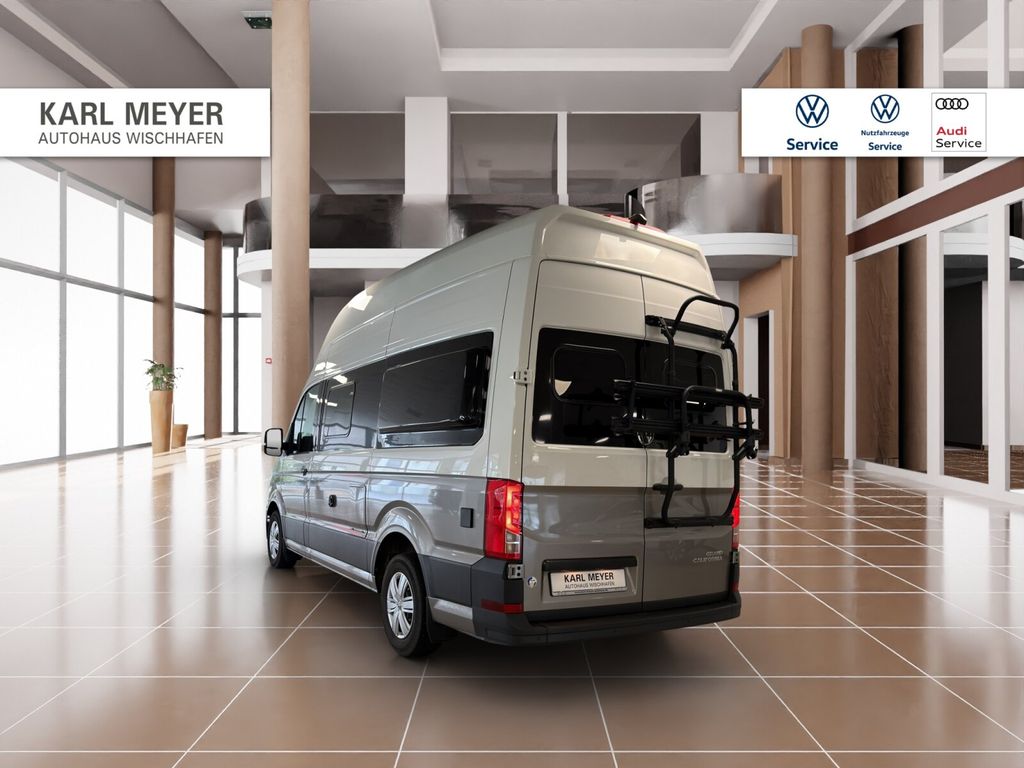 Volkswagen CRAFTER 2024 г. Белый, пробег 37952 км