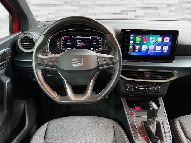 SEAT Arona 2023 г. Красный, пробег 35302 км