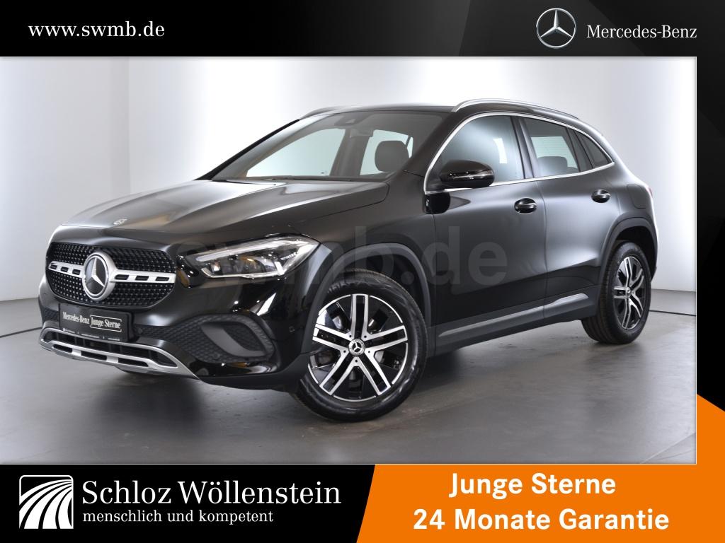 Mercedes-Benz GLA 200 2023 г. Чёрный, пробег 38600 км