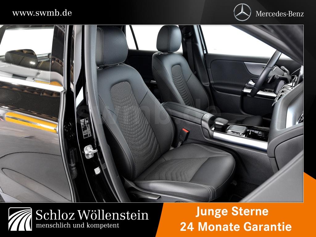 Mercedes-Benz GLA 200 2023 г. Чёрный, пробег 38600 км
