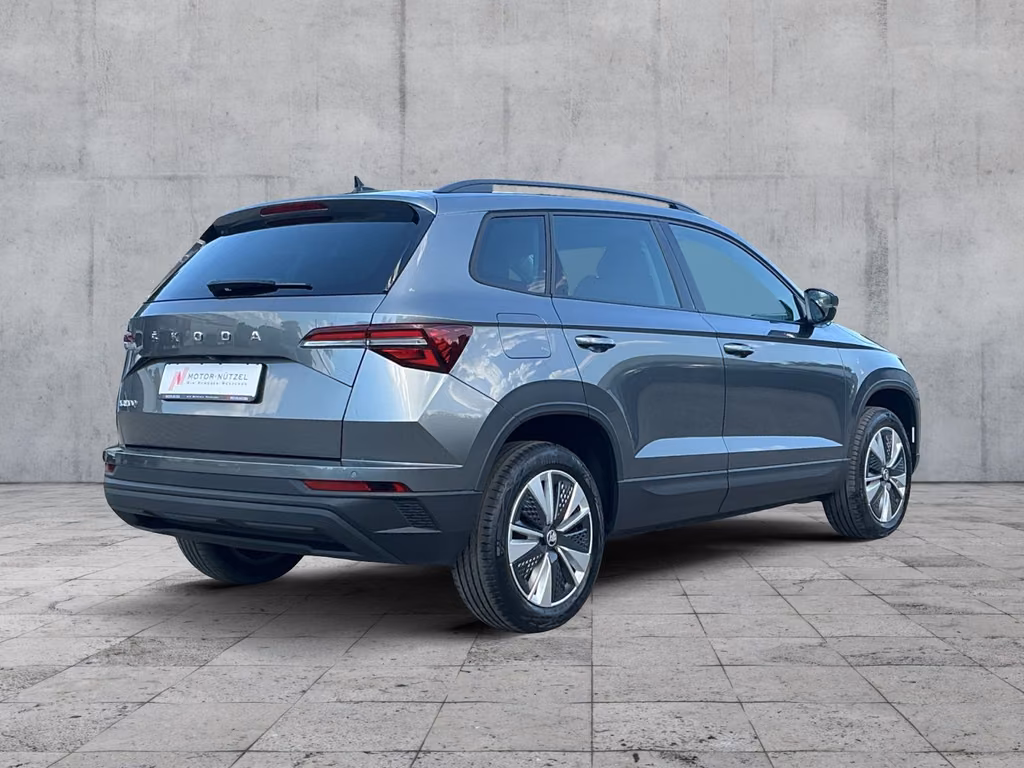 Skoda Karoq 2023 г. Серый, пробег 38705 км
