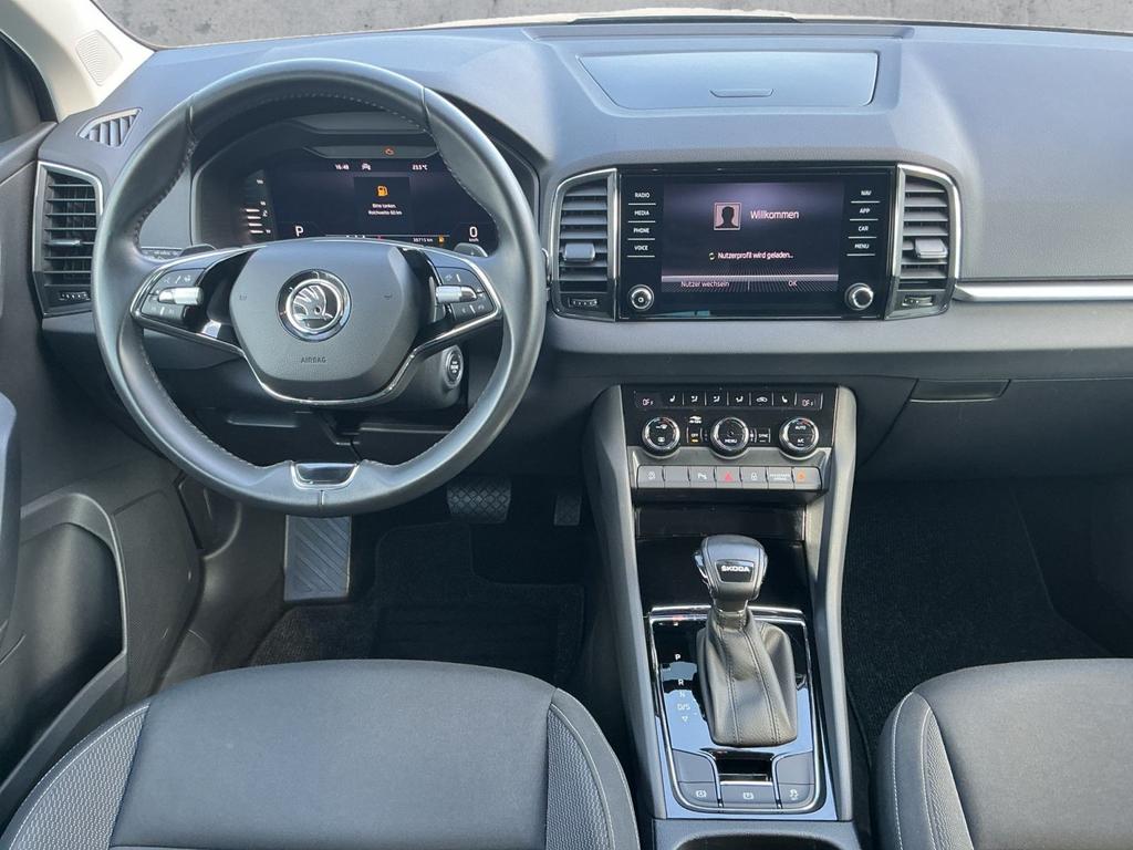 Skoda Karoq 2023 г. Серый, пробег 38705 км