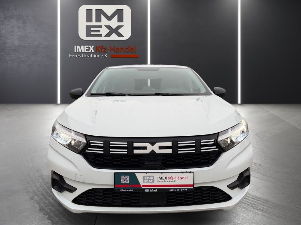 Dacia Sandero 2023 г. Белый, пробег 50000 км