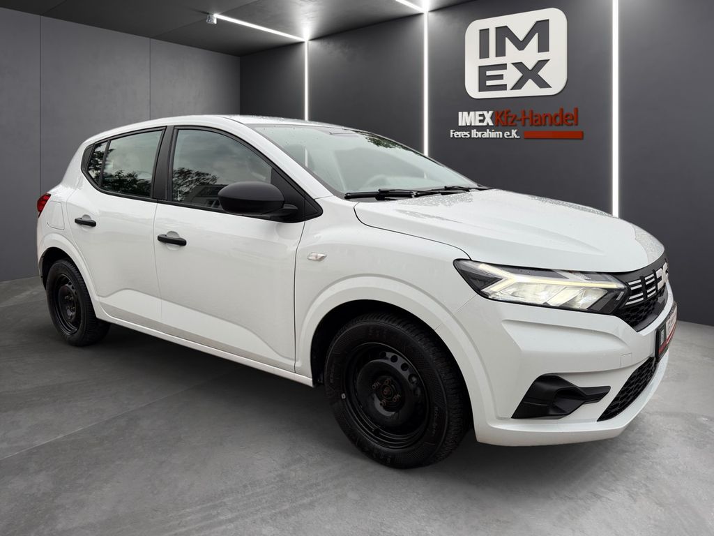 Dacia Sandero 2023 г. Белый, пробег 50000 км