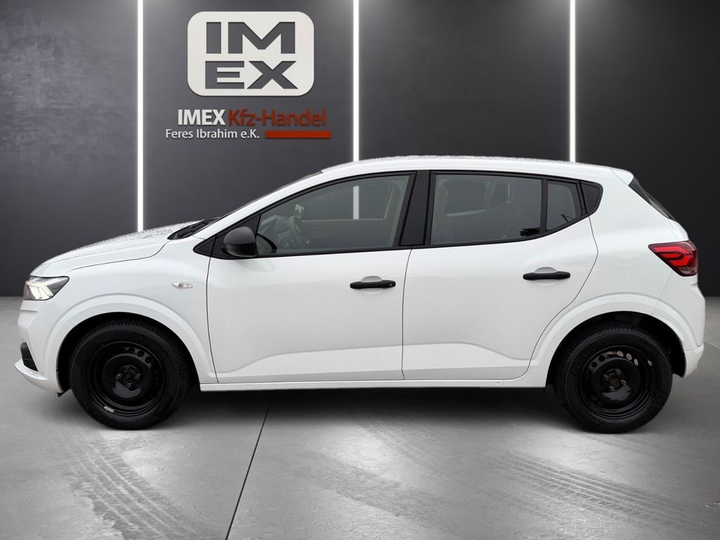 Dacia Sandero 2023 г. Белый, пробег 50000 км