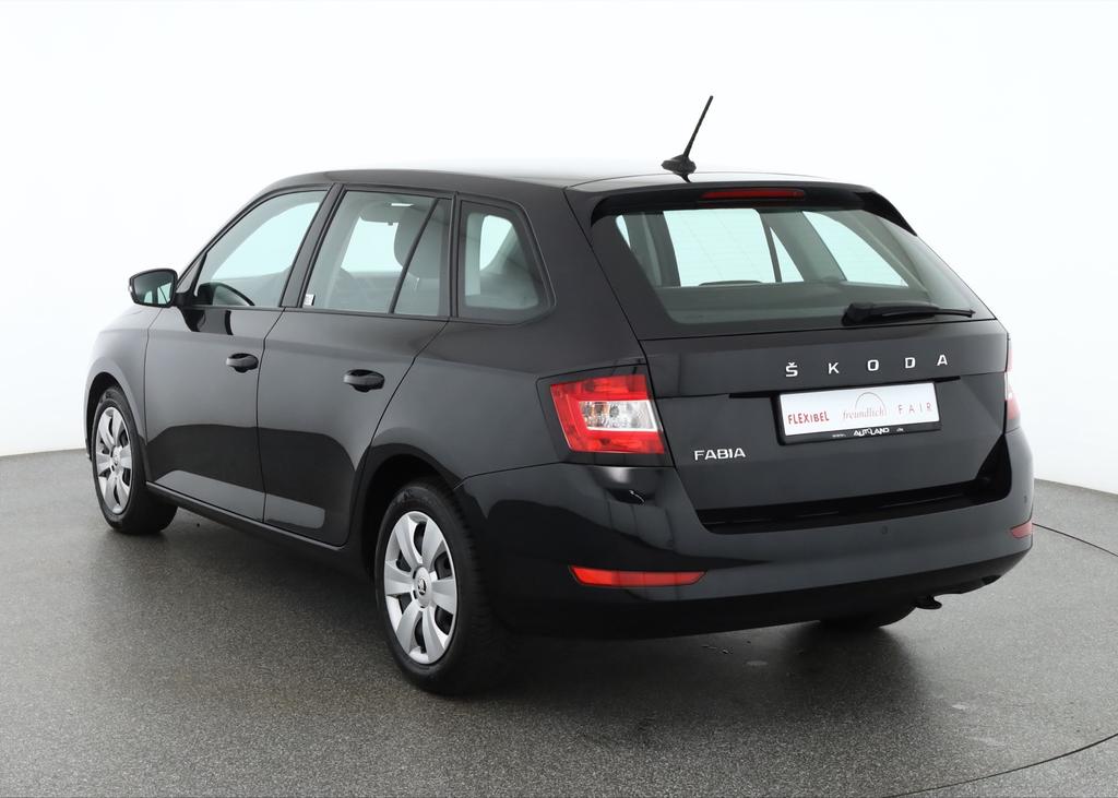 Skoda Fabia 2022 г. Чёрный, пробег 49989 км
