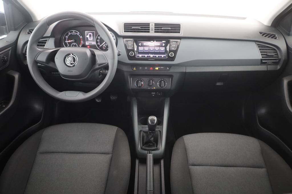 Skoda Fabia 2022 г. Чёрный, пробег 49989 км