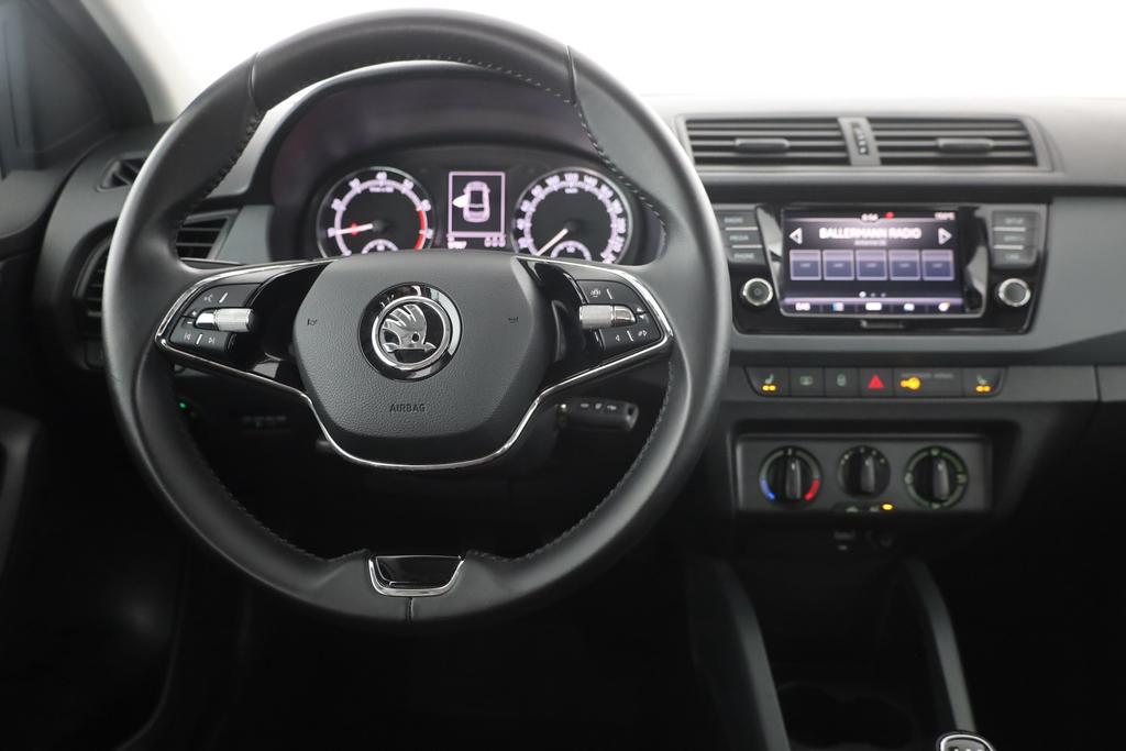 Skoda Fabia 2021 г. Синий, пробег 57064 км