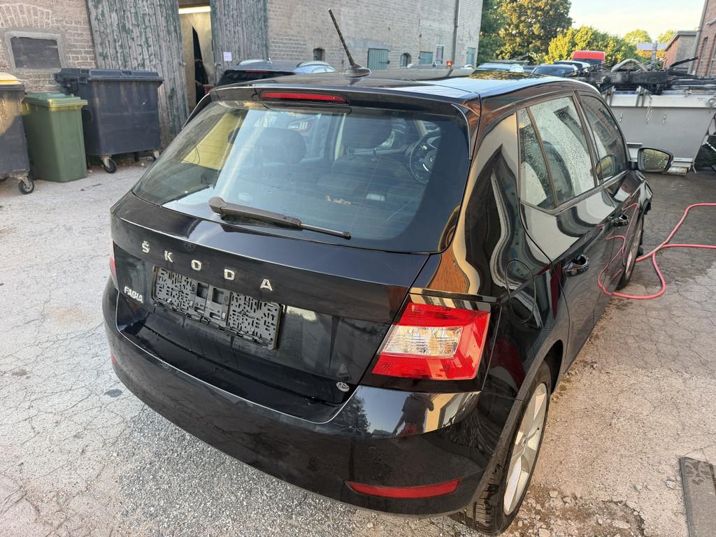 Skoda Fabia 2021 г. Чёрный, пробег 46400 км