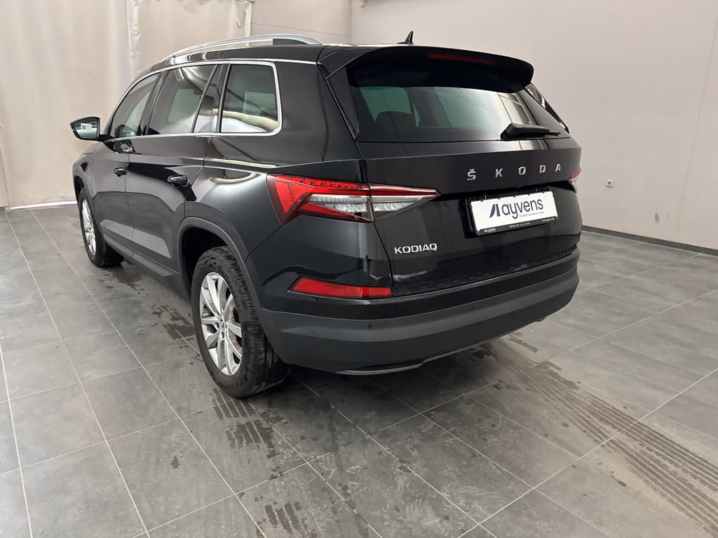 Skoda Kodiaq 2023 г. Чёрный, пробег 56411 км