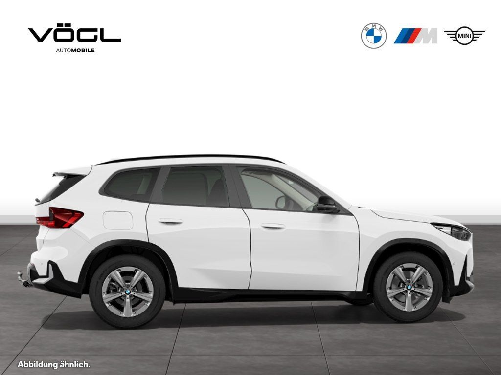 BMW X1 2023 г. Белый, пробег 56165 км