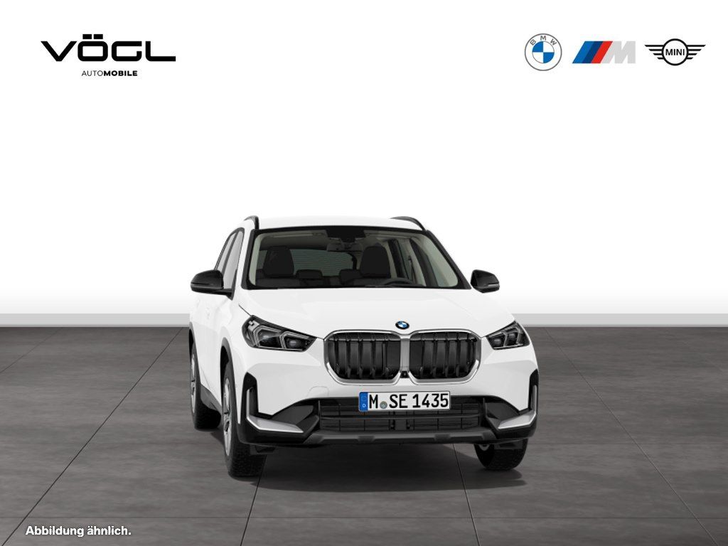 BMW X1 2023 г. Белый, пробег 56165 км