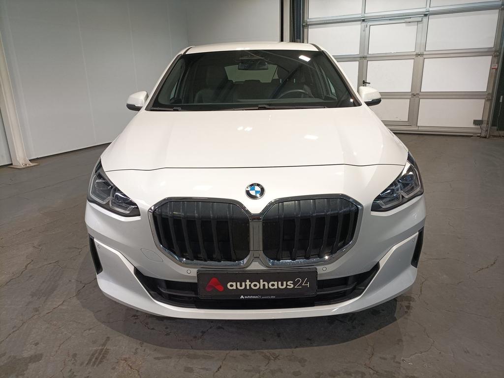 BMW 220 ACTIVE TOURER 2022 г. Белый, пробег 27076 км