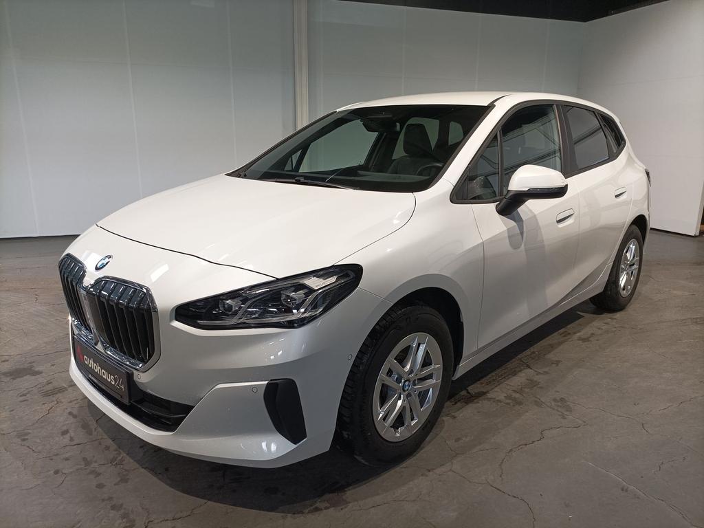BMW 220 ACTIVE TOURER 2022 г. Белый, пробег 27076 км