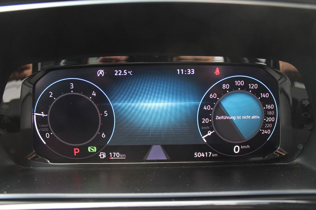 Volkswagen CADDY MAXI 2022 г. Чёрный, пробег 49998 км