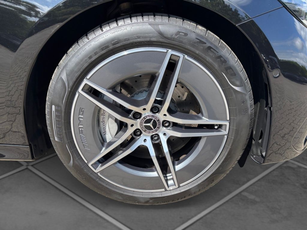 Mercedes-Benz E 450 2025 г. Чёрный, пробег 21800 км
