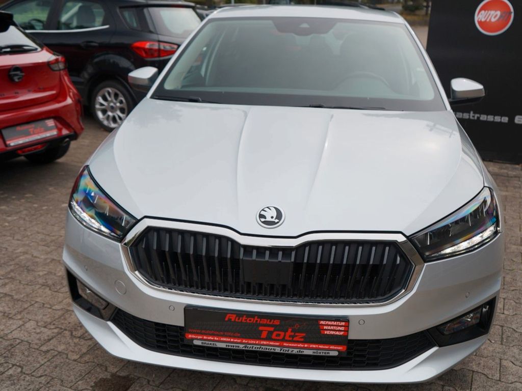 Skoda Fabia 2022 г. Серебристый, пробег 35956 км