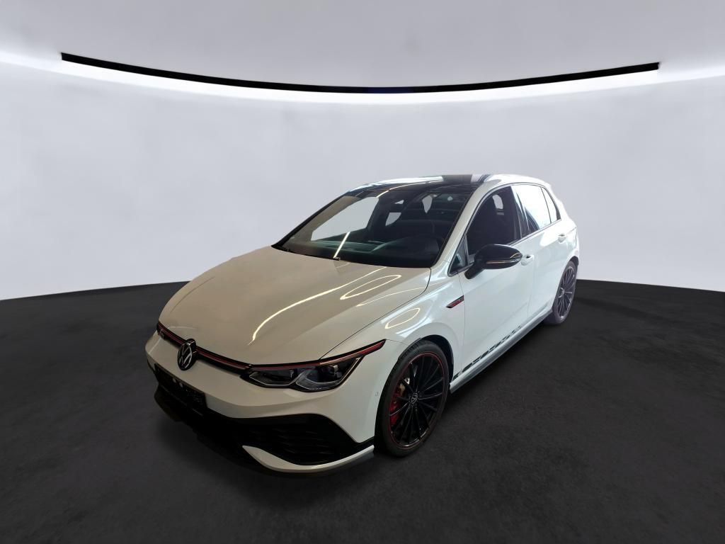 Volkswagen Golf 2022 г. Белый, пробег 31628 км