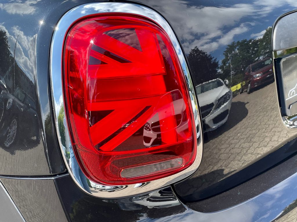 Mini ONE 2022 г. Чёрный, пробег 49900 км