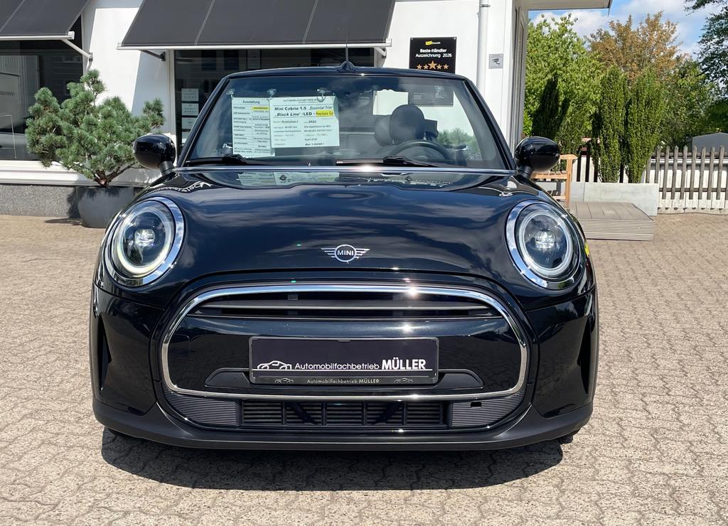 Mini ONE 2022 г. Чёрный, пробег 49900 км