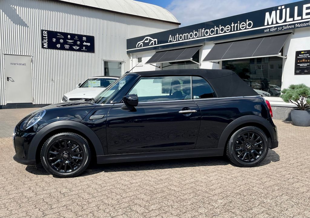 Mini ONE 2022 г. Чёрный, пробег 49900 км