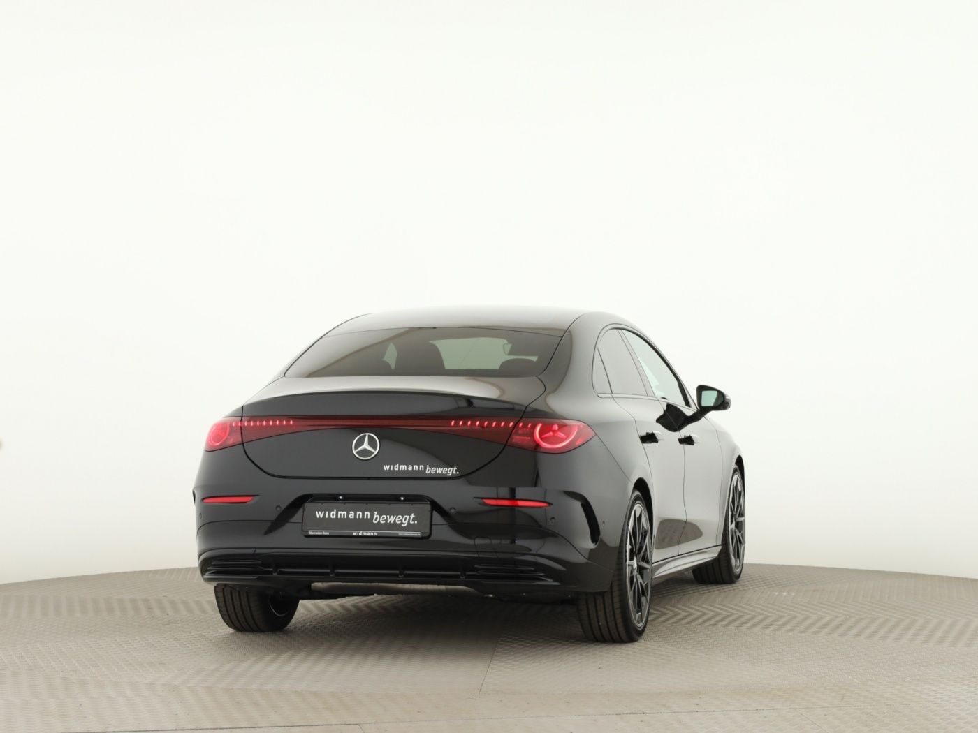 Mercedes-Benz CLA 220 2026 г. Чёрный, пробег 8000 км