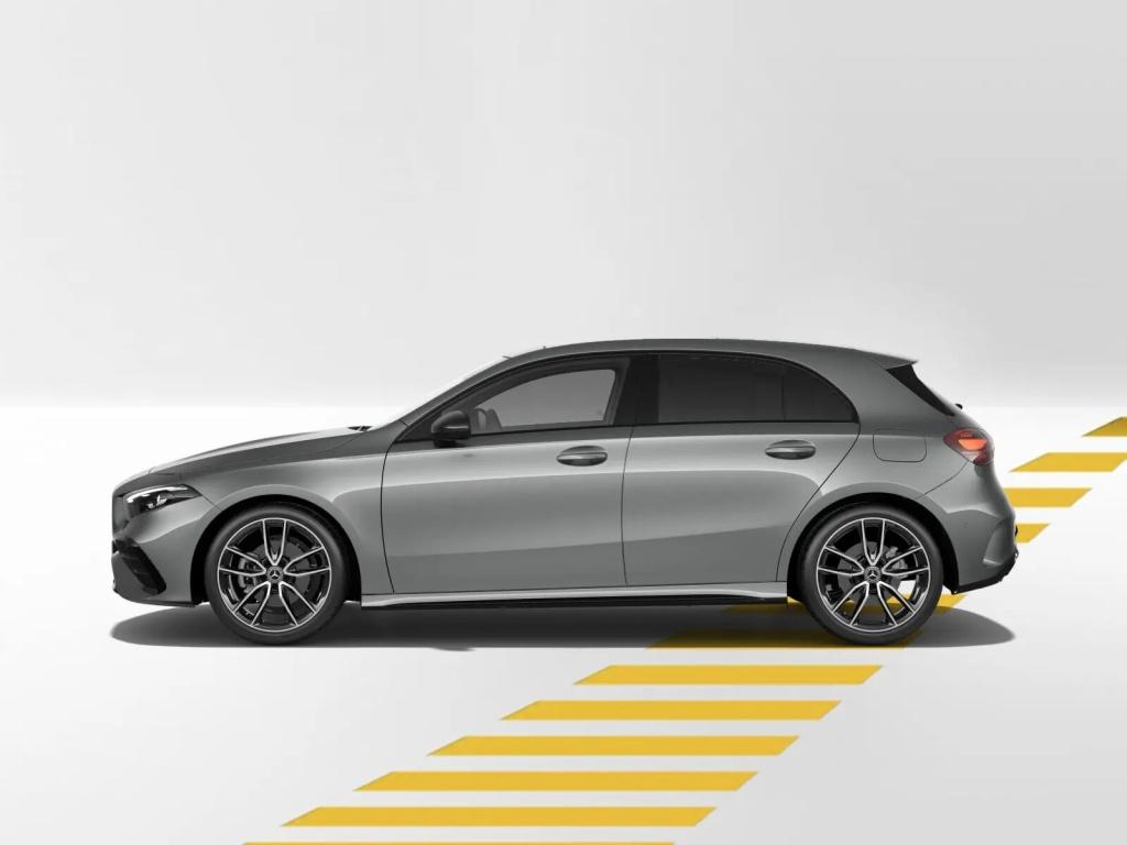 Mercedes-Benz A 200 2026 г. Серый, пробег 8050 км