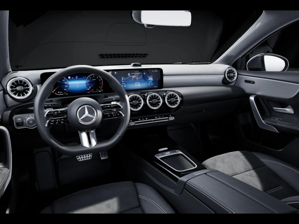 Mercedes-Benz A 200 2026 г. Серый, пробег 8050 км