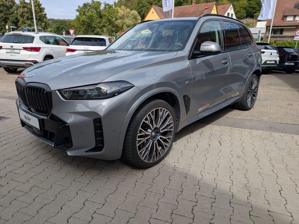 BMW X5 2024 г. Серый, пробег 46550 км