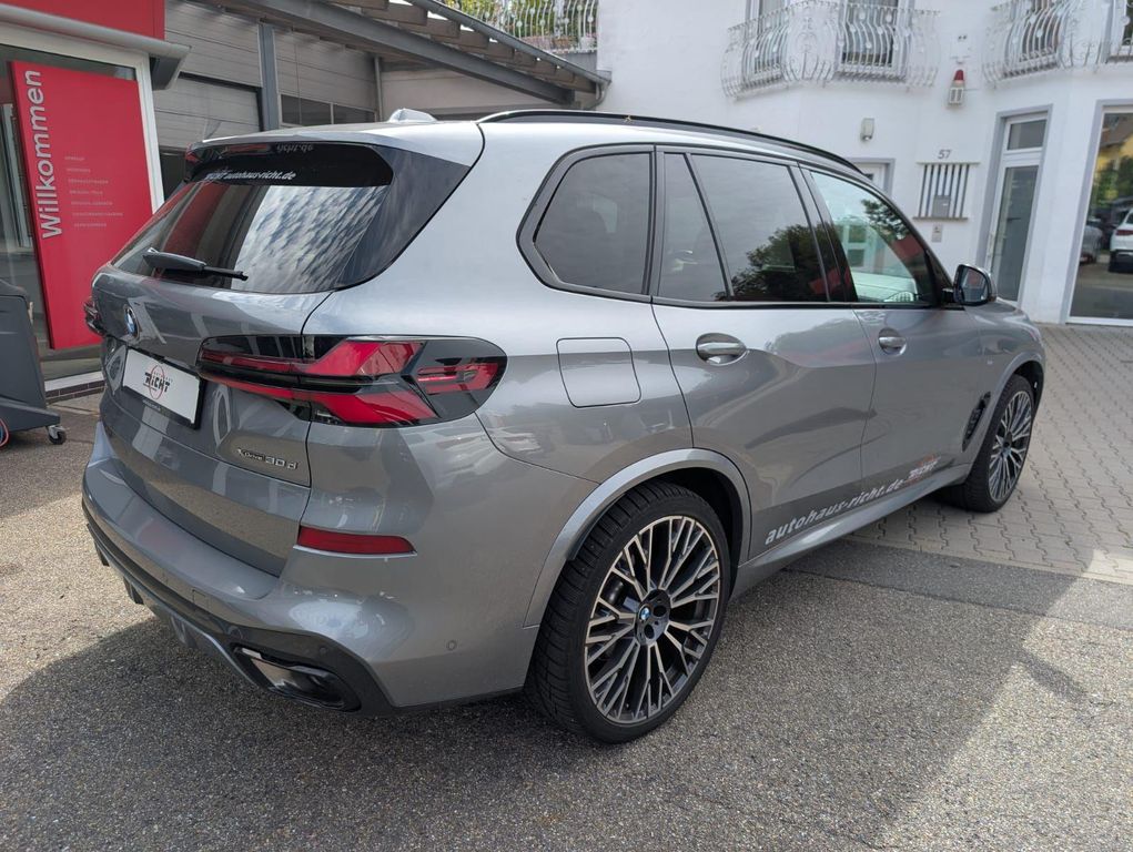 BMW X5 2024 г. Серый, пробег 46550 км