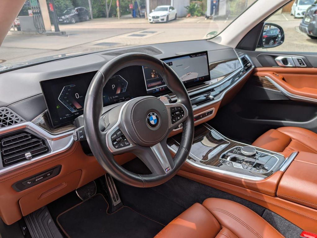 BMW X5 2024 г. Серый, пробег 46550 км