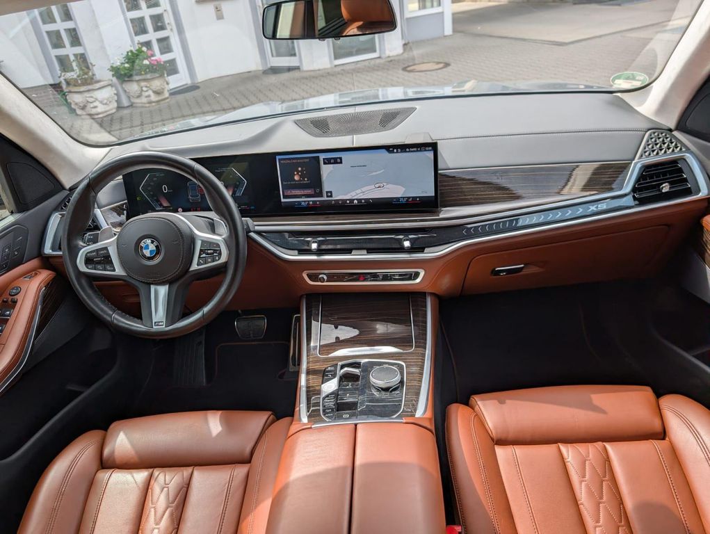 BMW X5 2024 г. Серый, пробег 46550 км