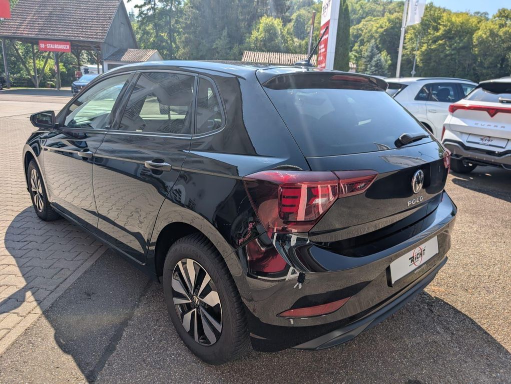 Volkswagen Polo 2024 г. Чёрный, пробег 48950 км