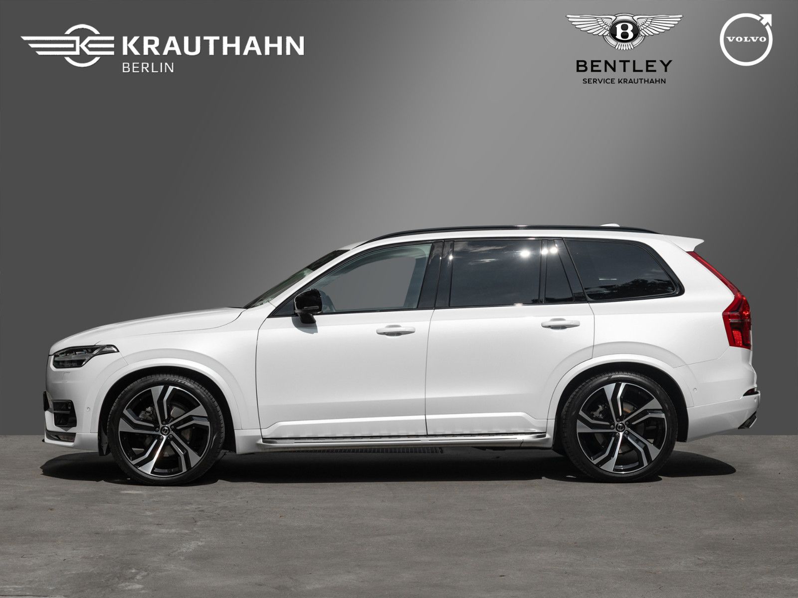 Volvo XC90 2023 г. Белый, пробег 53330 км