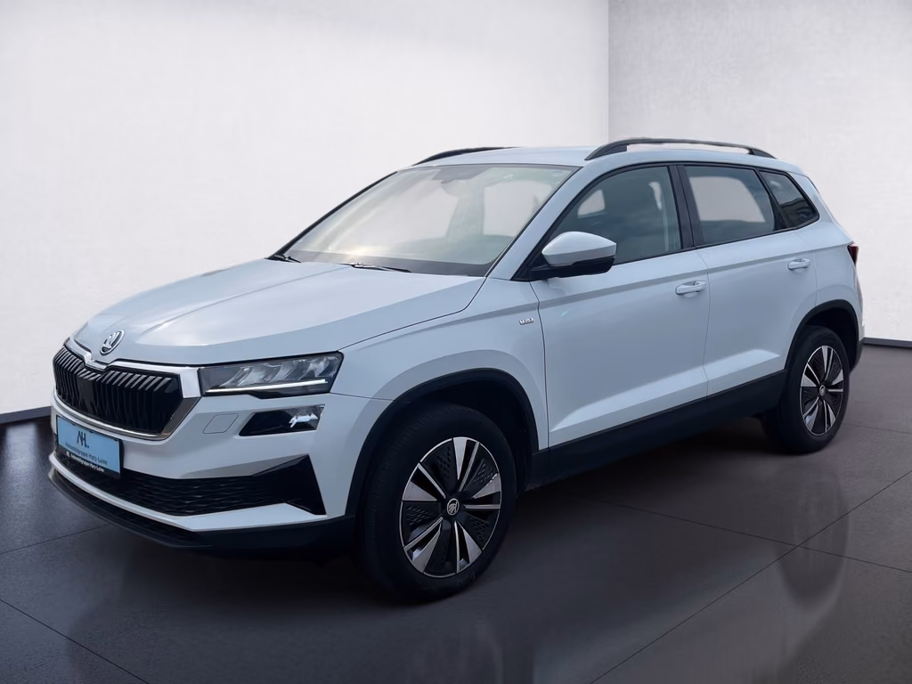 Skoda Karoq 2022 г. Белый, пробег 48653 км