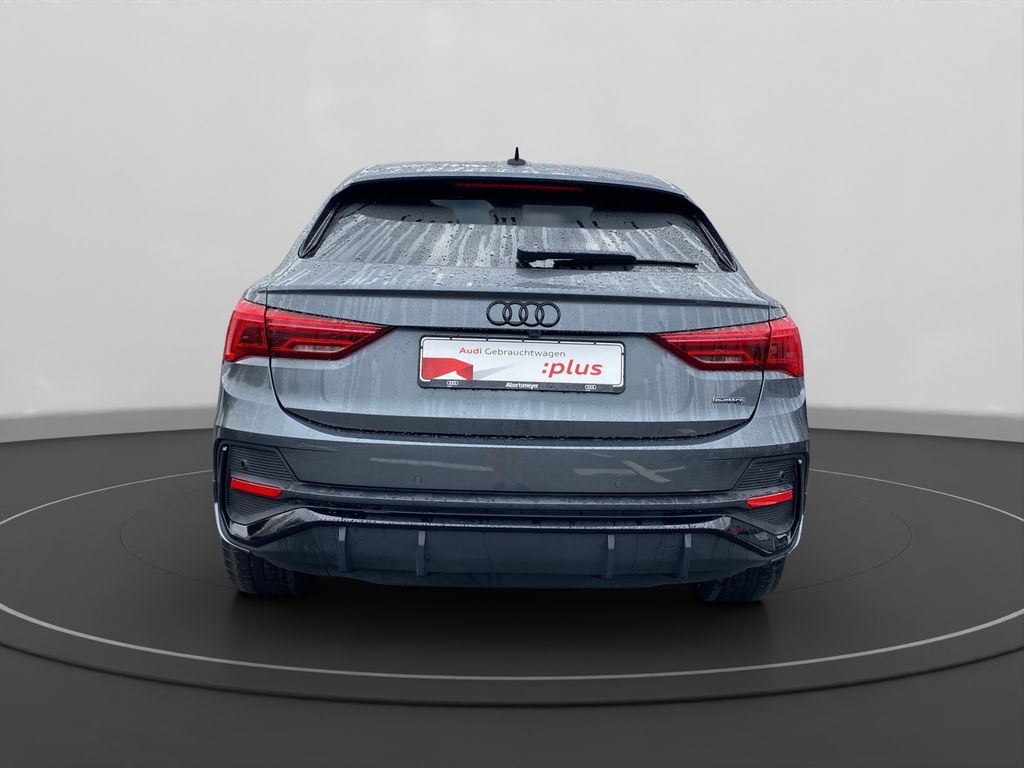Audi Q3 2025 г. Серый, пробег 28645 км