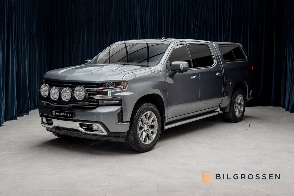 Chevrolet Silverado 2022 г. Серый, пробег 56130 км