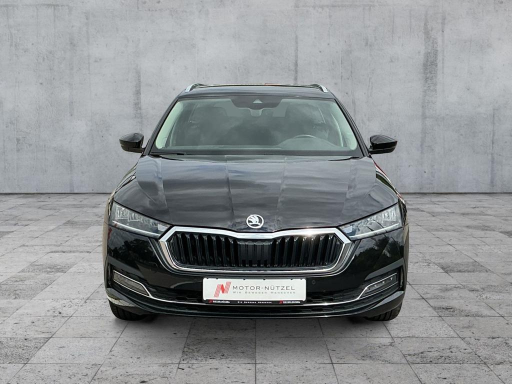Skoda Octavia 2021 г. Чёрный, пробег 40833 км