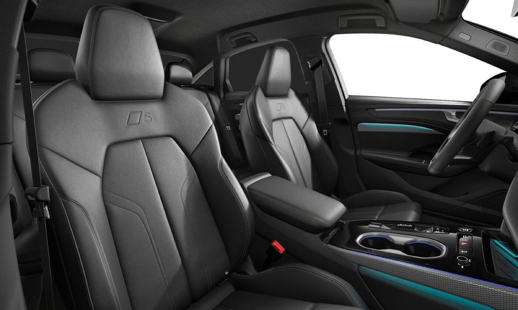 Audi A6 2026 г. Зелёный, пробег 27300 км