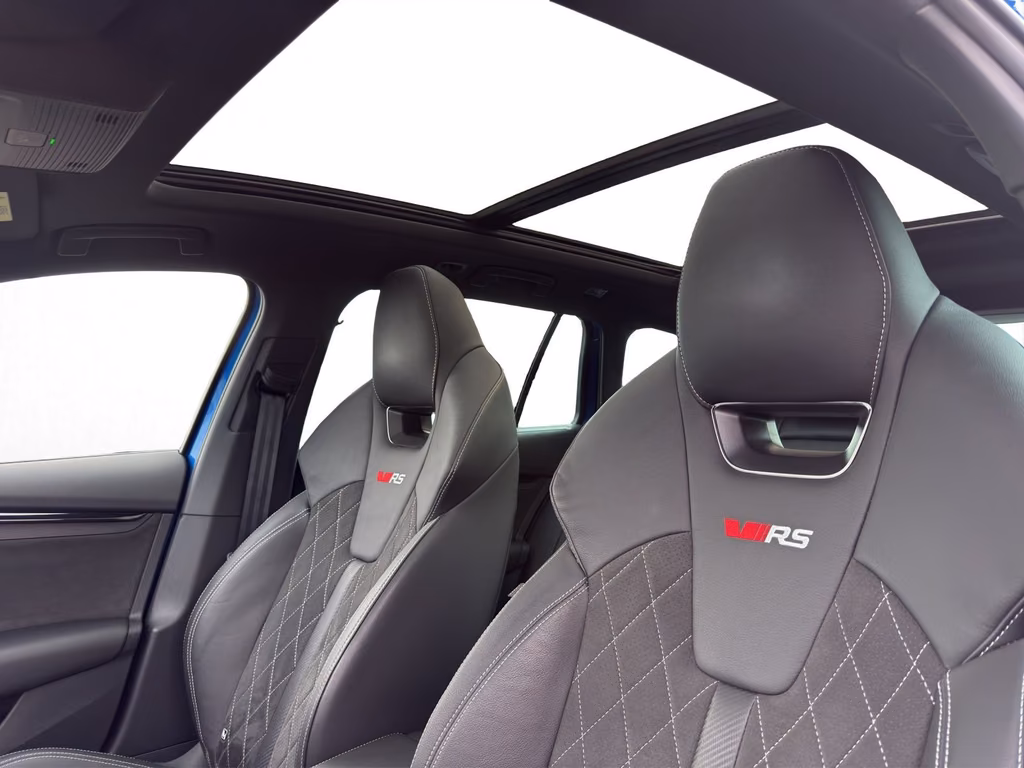 Skoda Octavia 2022 г. Синий, пробег 35400 км