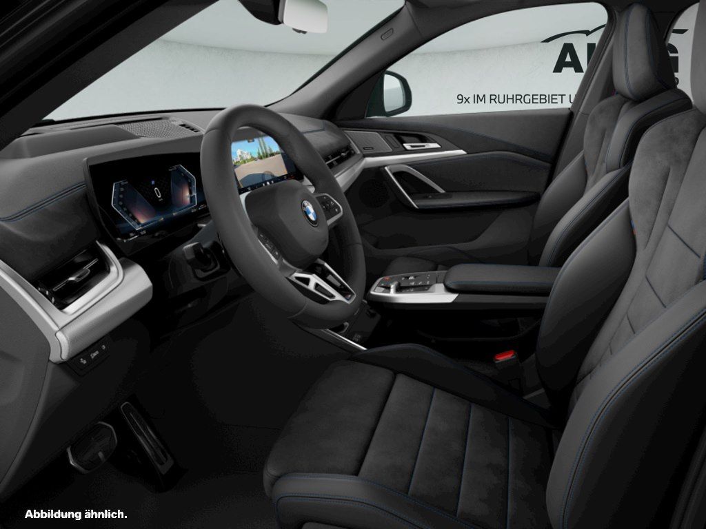 BMW X2 2026 г. Чёрный, пробег 4900 км