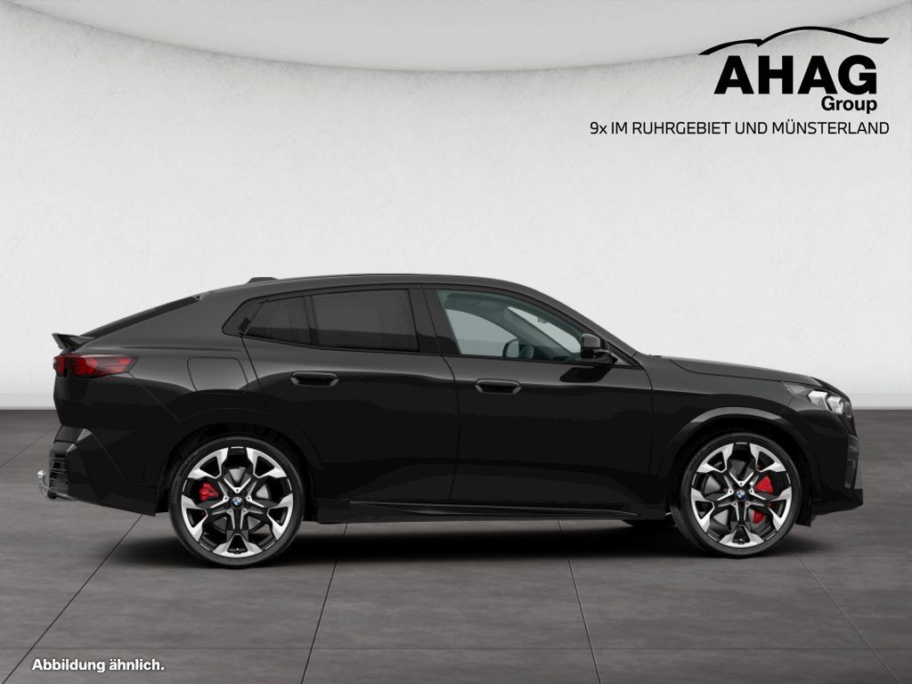 BMW X2 2026 г. Чёрный, пробег 4900 км