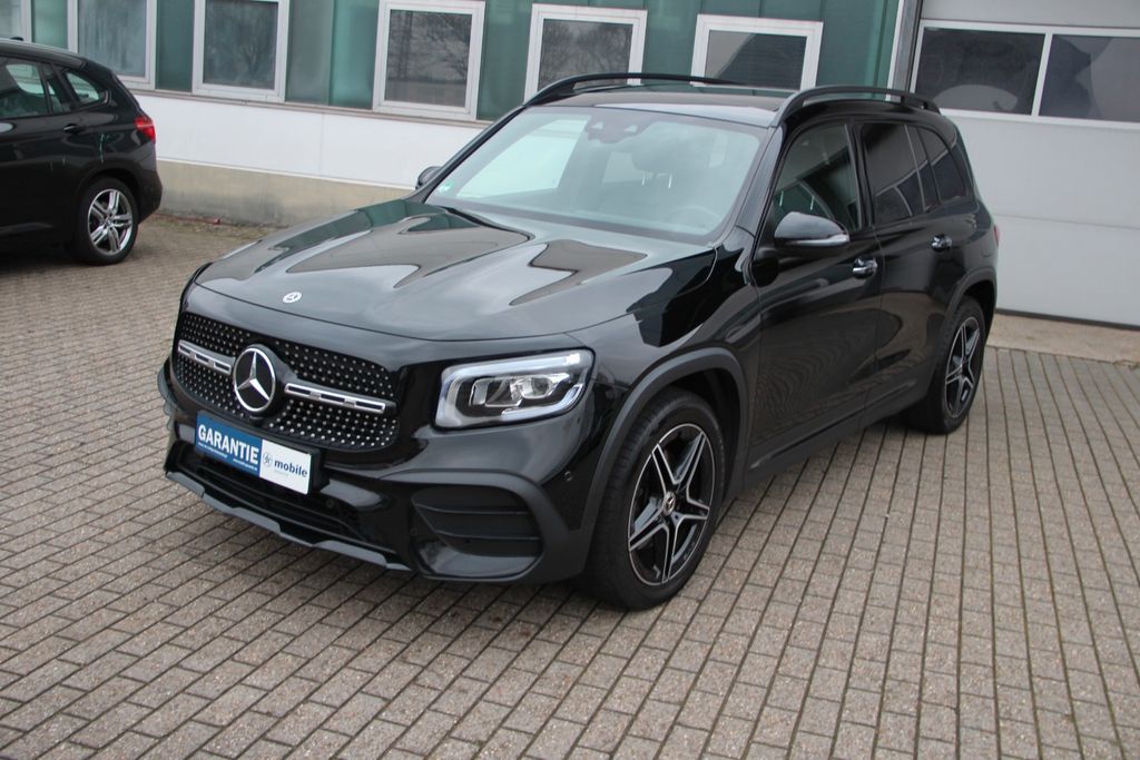 Mercedes-Benz GLB 200 2022 г. Чёрный, пробег 39000 км