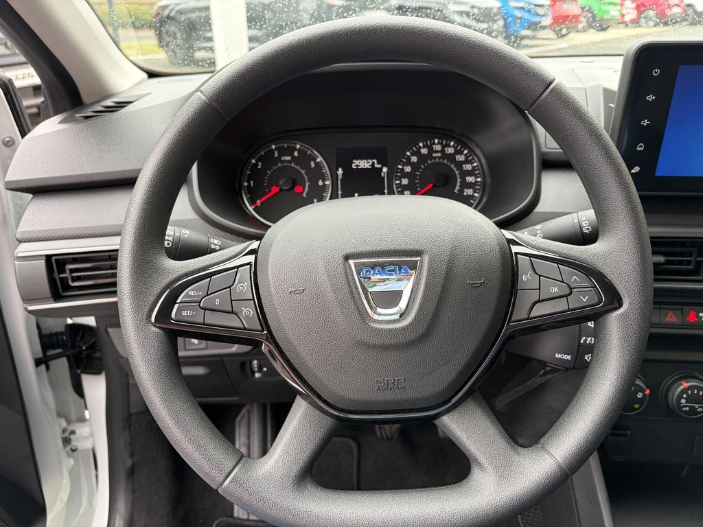 Dacia Sandero 2022 г. Белый, пробег 29900 км